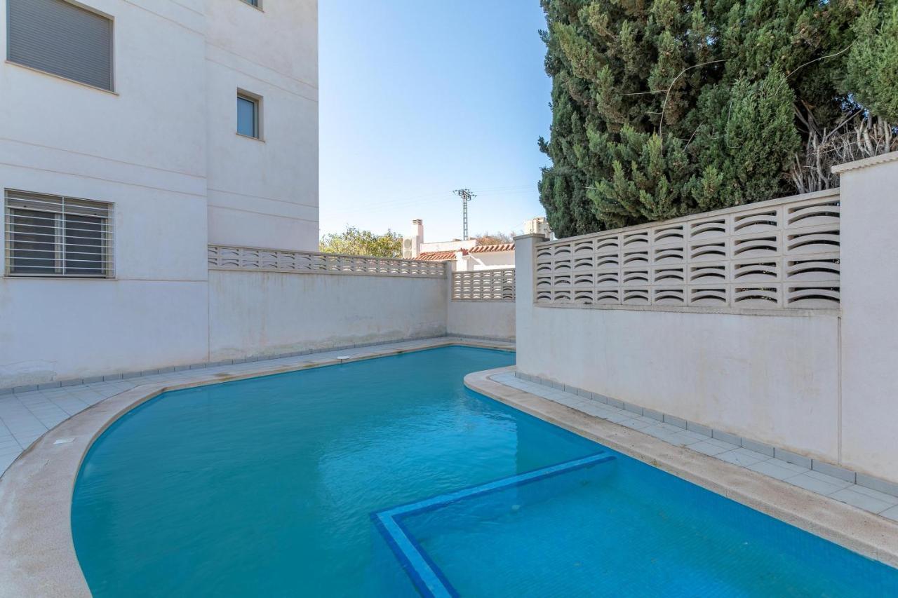 Apartment Henri El Campello Εξωτερικό φωτογραφία